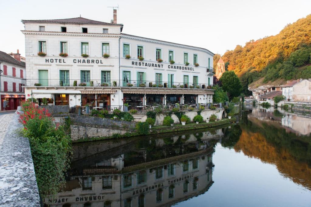 Hotel Restaurant Charbonnel Brantôme Exterior foto